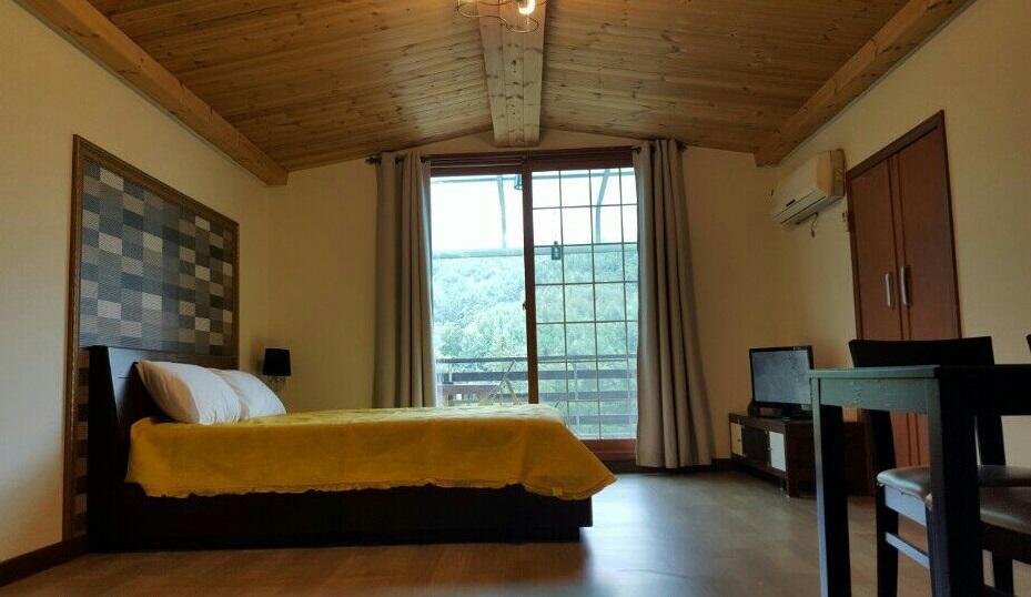 Pinearoma Pension Hongcheon Bagian luar foto